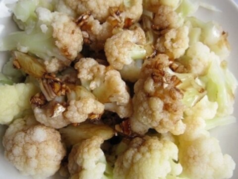 カリフラワーの中華風あえ物（涼拌菜花）